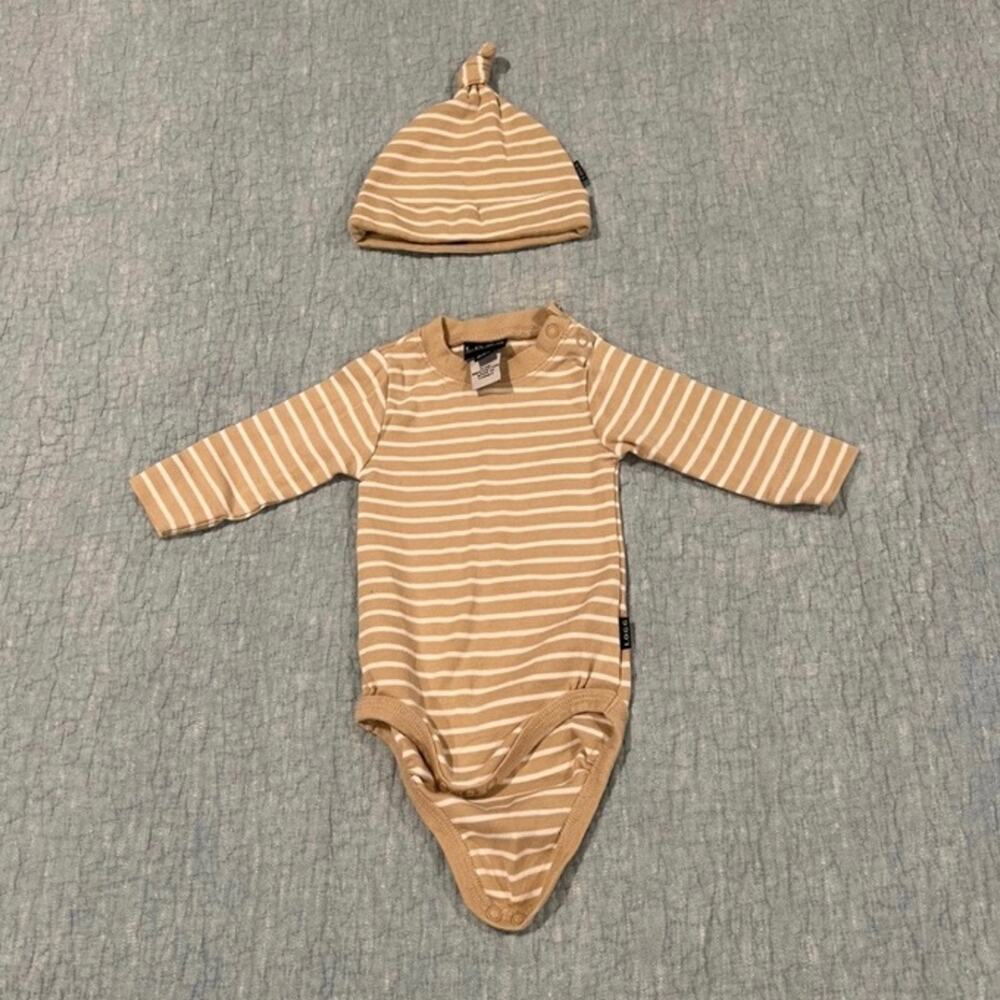 L.O.G.G. Striped Onesie with Hat - Baby Boy Size 2-4 mths